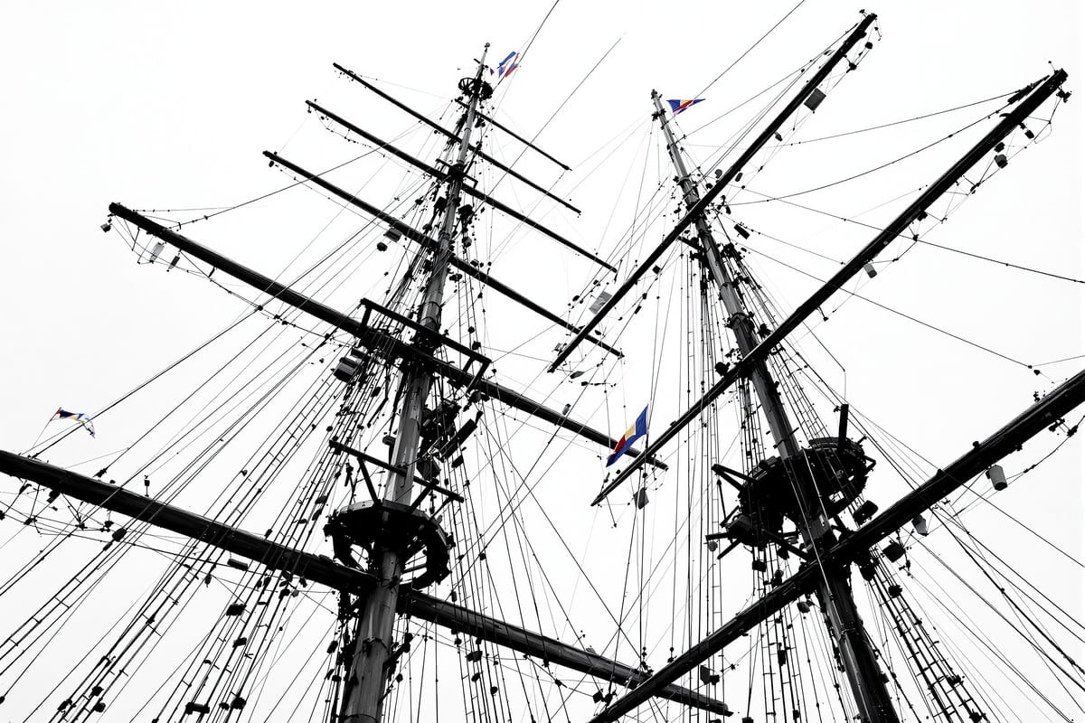 Masts and rigging of a wooden square-rigged whaleship